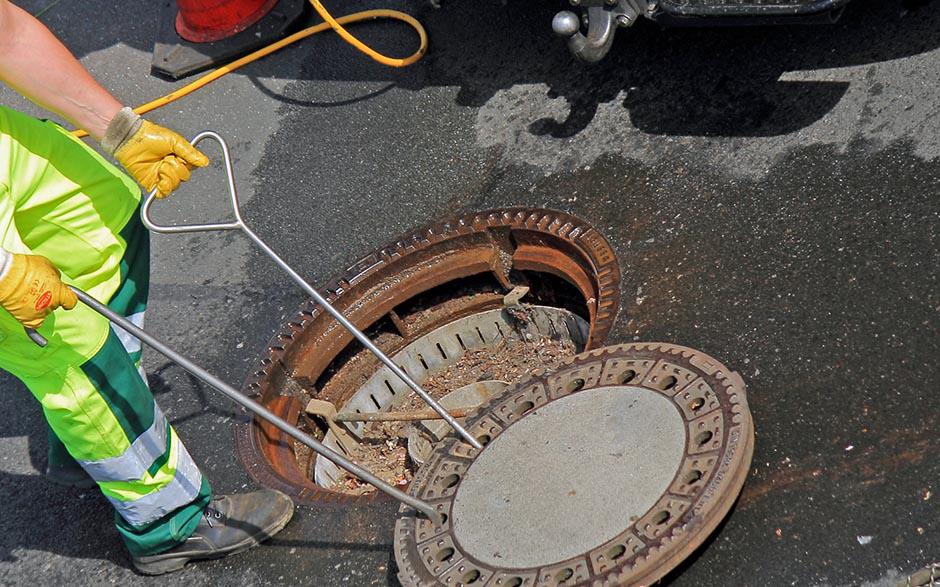 déboucher une canalisation wc Houdan
